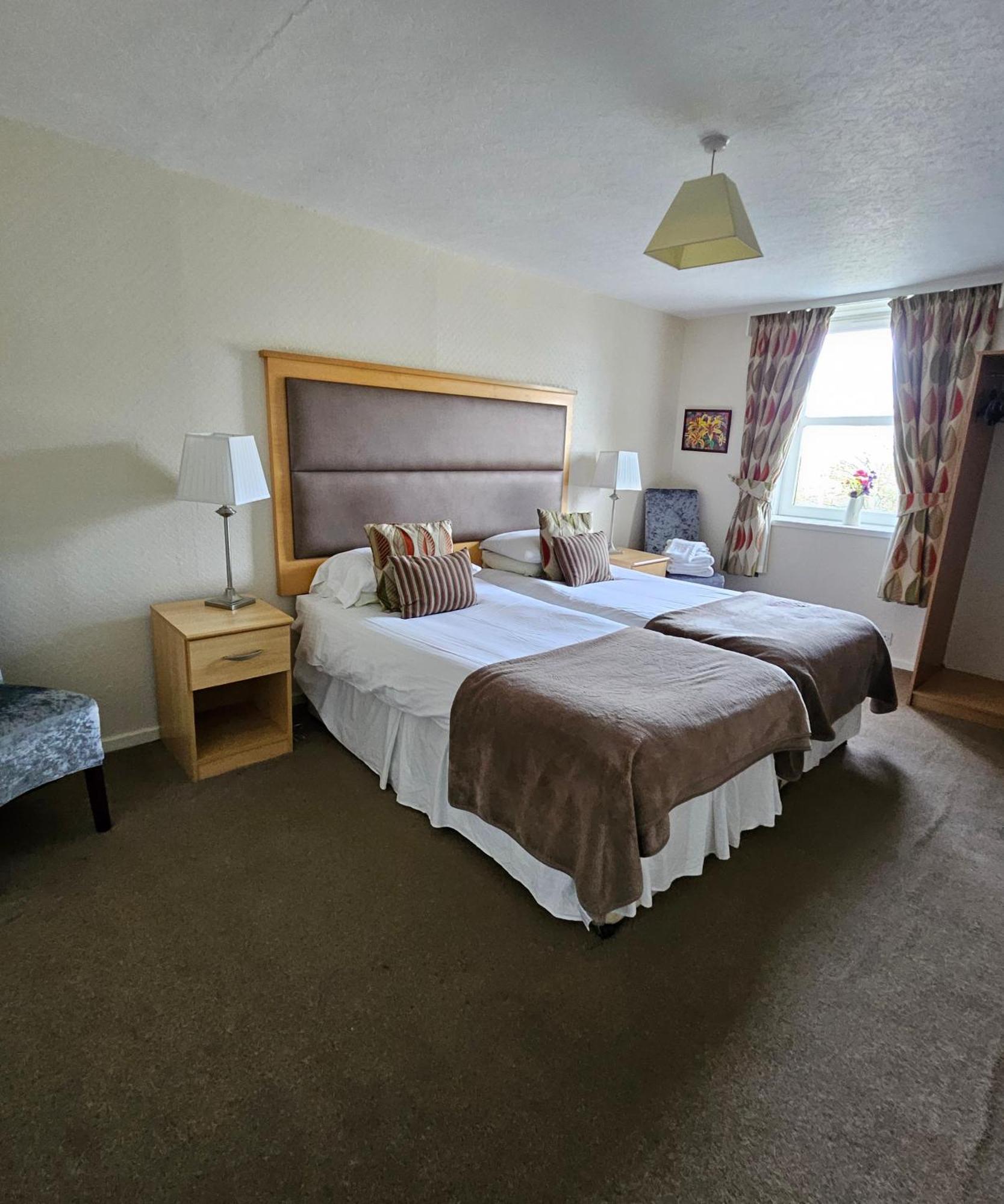 Station Hotel Portsoy Eksteriør bilde