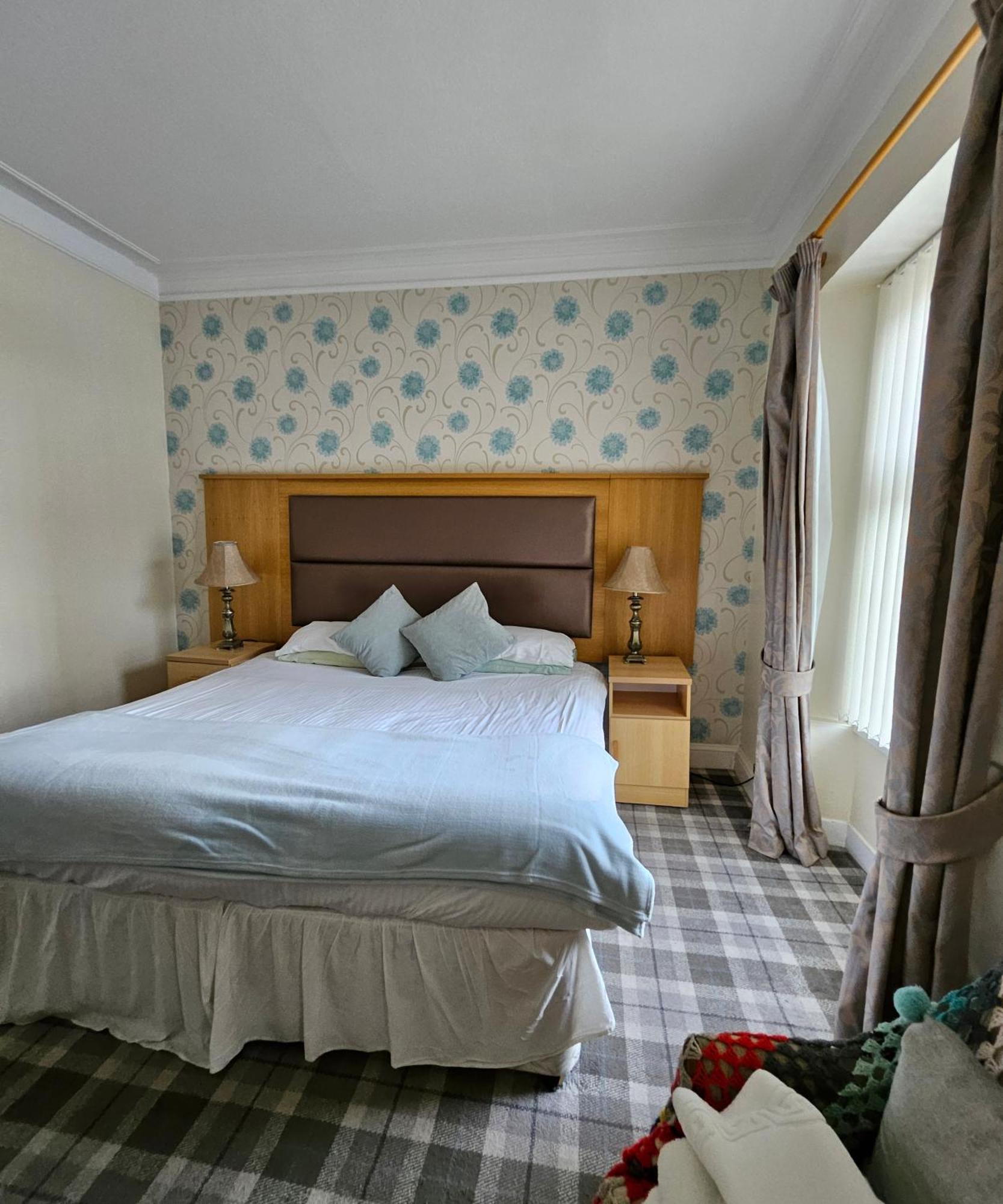 Station Hotel Portsoy Eksteriør bilde