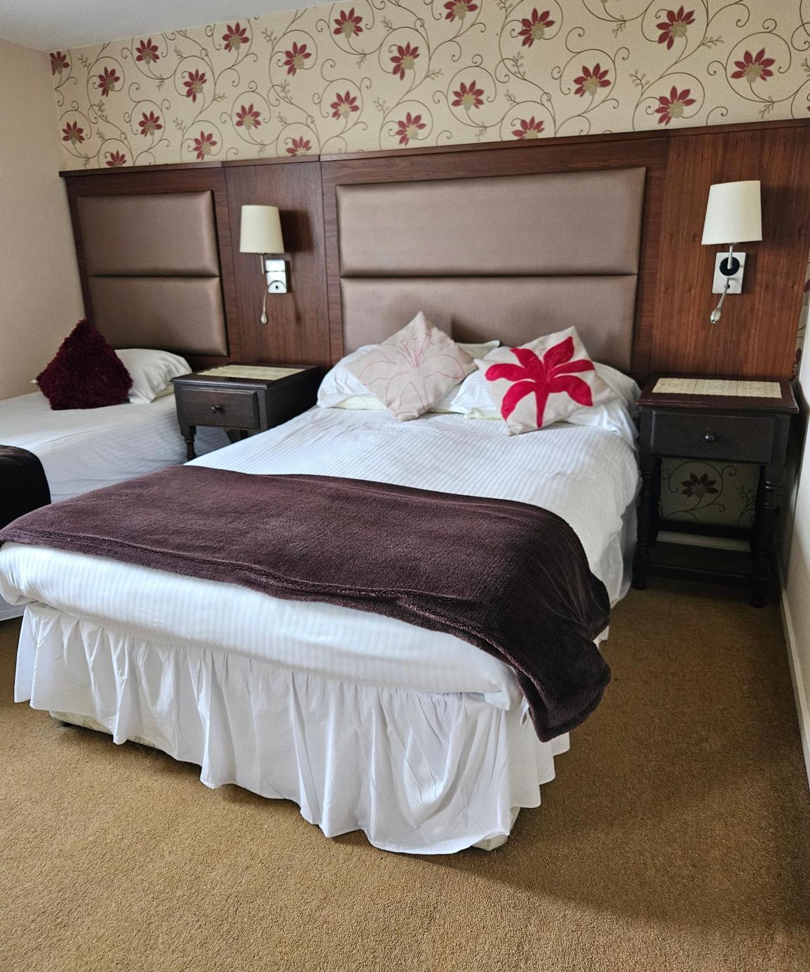 Station Hotel Portsoy Eksteriør bilde