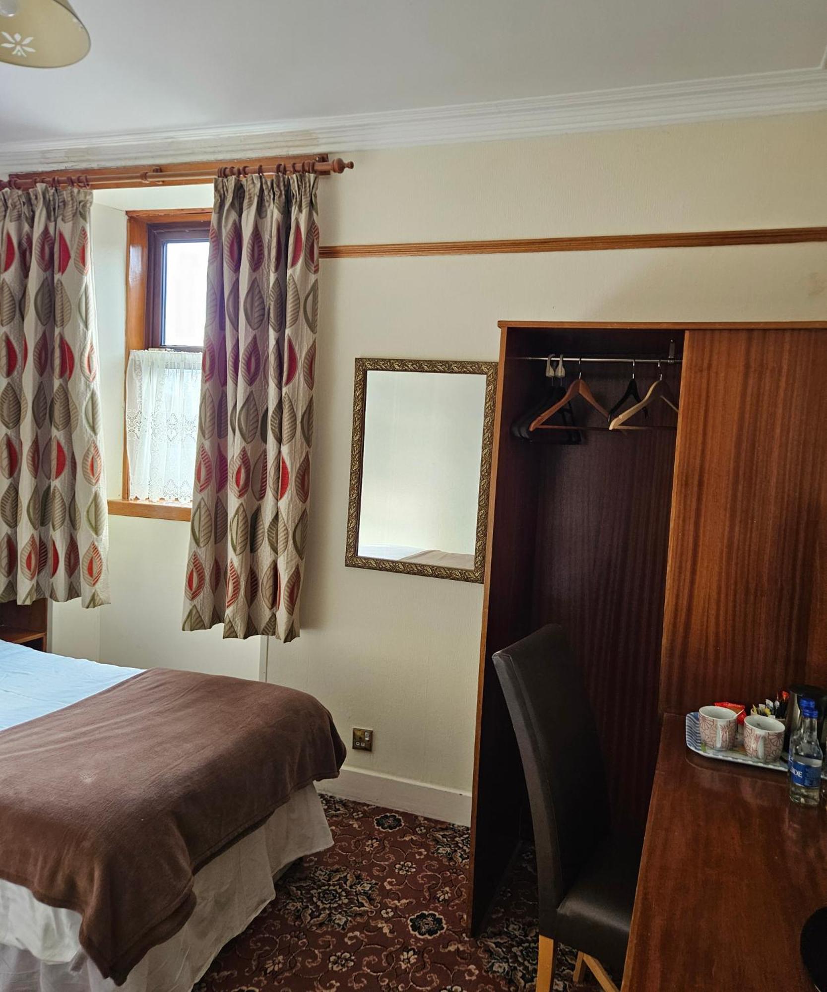 Station Hotel Portsoy Eksteriør bilde
