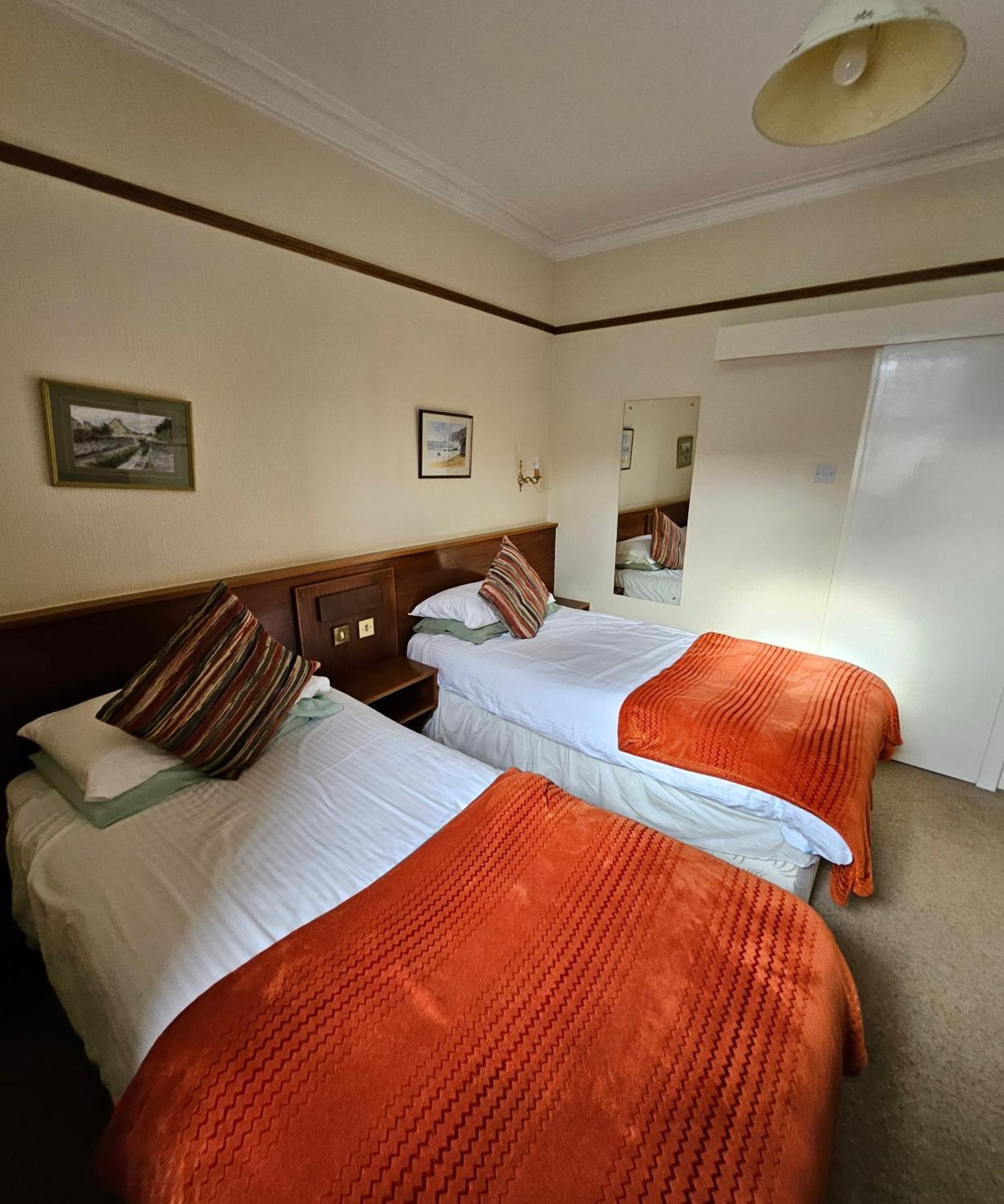 Station Hotel Portsoy Eksteriør bilde